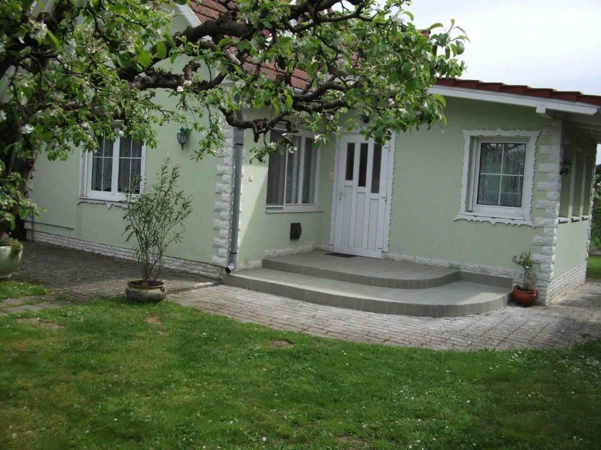 Holiday Home Balatonlelle/Balaton 19117 Luaran gambar