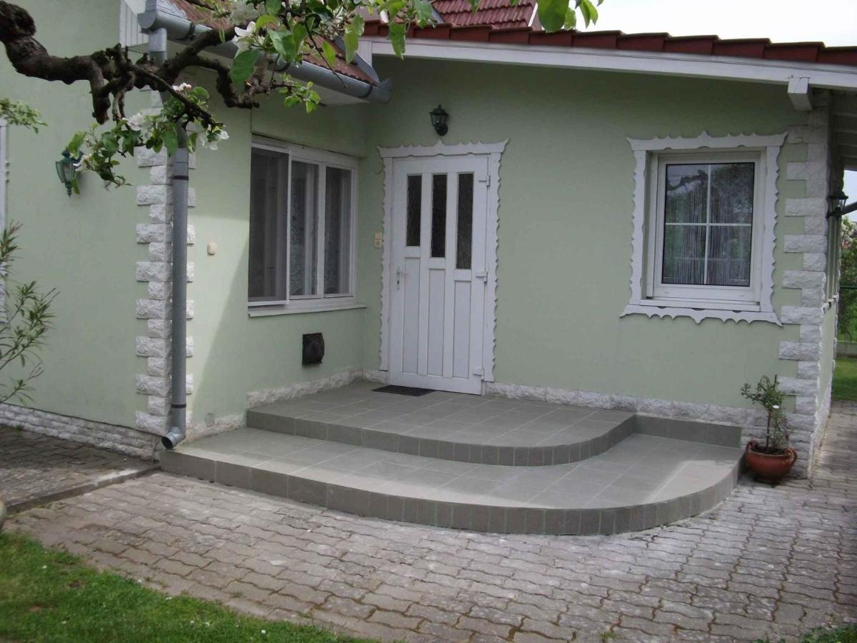 Holiday Home Balatonlelle/Balaton 19117 Luaran gambar